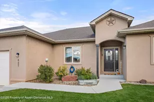 427 Lodge Pole Cir, Parachute, CO 81635 - Photo 2
