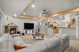 427 Lodge Pole Cir, Parachute, CO 81635 - Photo 6