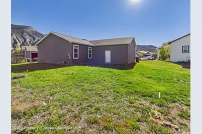 68 Salmon Loop Loop, Gypsum, CO 81637 - Photo 32
