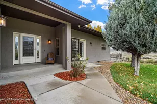 19 Meadow Creek Dr, Parachute, CO 81635 - Photo 4