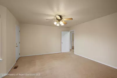634 E First Street, New Castle, CO 81647 - Photo 6