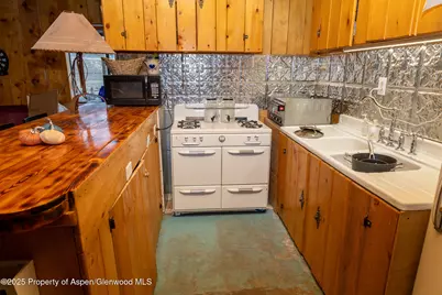 6322 County Road 7, Meeker, CO 81641 - Photo 30