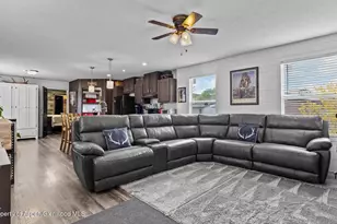 28 Iron Wedge Cir, Parachute, CO 81635 - Photo 2