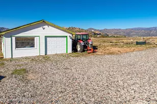 260 Lazy S Reverse S Dr, New Castle, CO 81647 - Photo 18