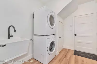 340 E Jefferson Avenue, Hayden, CO 81639 - Photo 14