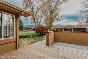 253 Surrey St, Carbondale, CO 81623 - Photo 34