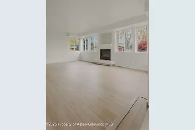 253 Surrey Street, Carbondale, CO 81623 - Photo 2