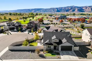 559 Hobbs Ct, Fruita, CO 81521 - Photo 2