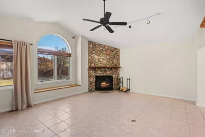 330 Cottonwood Drive, Silt, CO 81652 - Photo 10