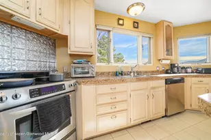 949 Edelweiss, Rifle, CO 81650 - Photo 12