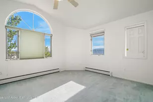 949 Edelweiss, Rifle, CO 81650 - Photo 18