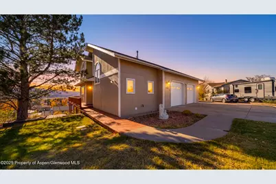 949 Edelweiss, Rifle, CO 81650 - Photo 38