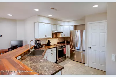 390 Maroon Court, New Castle, CO 81647 - Photo 6