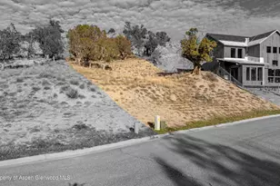 16 Mule Deer Ct, New Castle, CO 81647 - Photo 1