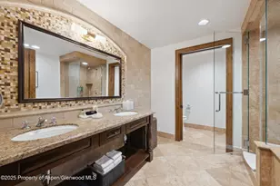 415 E Dean St #25 Week 6, Aspen, CO 81611 - Photo 22