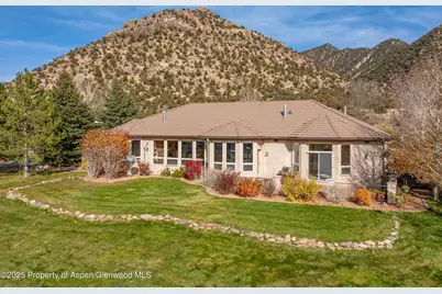 240 Lafrenz Circle, Silt, CO 81652 - Photo 2