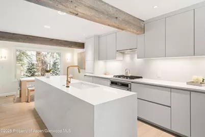 814 W Bleeker Street #C4, Aspen, CO 81611 - Photo 8