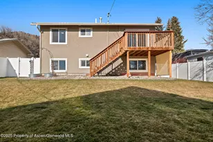864 Hill St, Meeker, CO 81641 - Photo 22