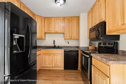 864 Hill Street, Meeker, CO 81641 - Photo 8