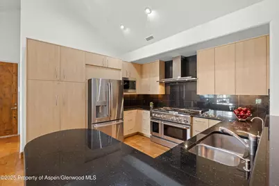 824 Bonita Drive, Aspen, CO 81611 - Photo 6