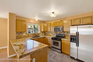 830 Donegan Rd, Glenwood Springs, CO 81601 - Photo 4