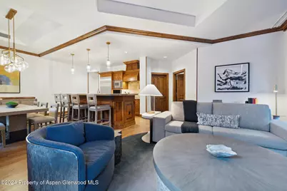 415 E Dean St., Unit 3 Week 11, Aspen, CO 81611 - Photo 2
