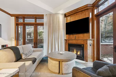 415 E Dean St., Unit 3 Week 11, Aspen, CO 81611 - Photo 4