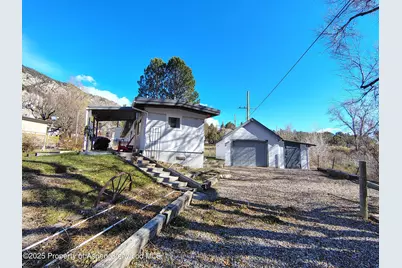 8 Navajo Street, New Castle, CO 81647 - Photo 2
