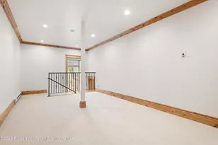 33 Pitkin Mesa Dr, Aspen, CO 81611 - Photo 10