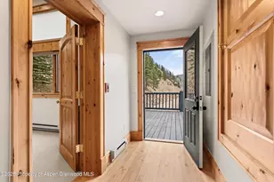 33 Pitkin Mesa Dr, Aspen, CO 81611 - Photo 2