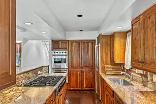 1425 Red Butte Dr, Aspen, CO 81611 - Photo 10