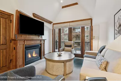 415 E Dean St., Unit 31, Week 11, Aspen, CO 81611 - Photo 4