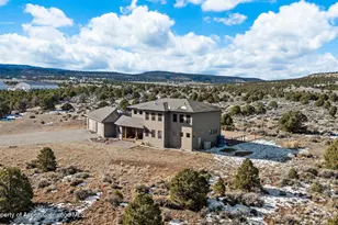 2601 S 21 1/2 Rd, Glade Park, CO 81523 - Photo 4