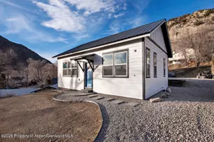 146 N 7th St, New Castle, CO 81647 - Photo 2