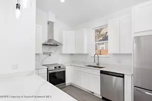 146 N 7th St, New Castle, CO 81647 - Photo 8