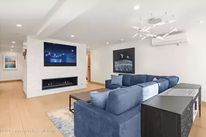 447 E Cooper Avenue #1, Aspen, CO 81611 - Photo 4