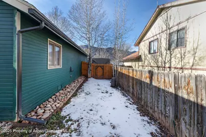 452 Palmetto Drive, New Castle, CO 81647 - Photo 4