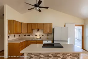 452 Palmetto Dr, New Castle, CO 81647 - Photo 2