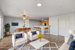 433 River View Dr, New Castle, CO 81647 - Photo 2