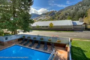 232 W Hyman Ave, Aspen, CO 81611 - Photo 2