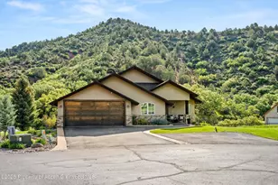13 Laird Ln, Glenwood Springs, CO 81601 - Photo 4