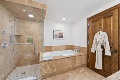 415 E Dean St, #35, Week 35, Aspen, CO 81611 - Photo 20