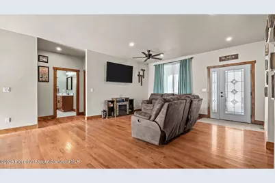 115 W Home Avenue, Silt, CO 81652 - Photo 10