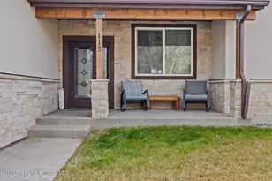 115 W Home Ave, Silt, CO 81652 - Photo 4