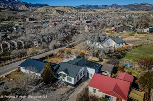 326 E 10th St, Rifle, CO 81650 - Photo 34