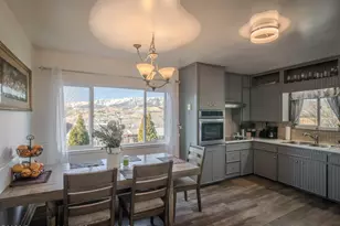 326 E 10th St, Rifle, CO 81650 - Photo 12