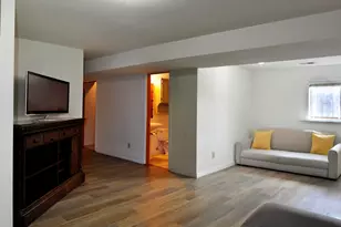 237 Cottonwood Dr, Silt, CO 81652 - Photo 2