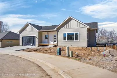 353 Roan Court, Silt, CO 81652 - Photo 2