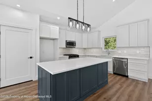 353 Roan Ct, Silt, CO 81652 - Photo 6