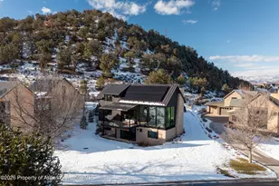 719 Perry Ridge, Carbondale, CO 81623 - Photo 2